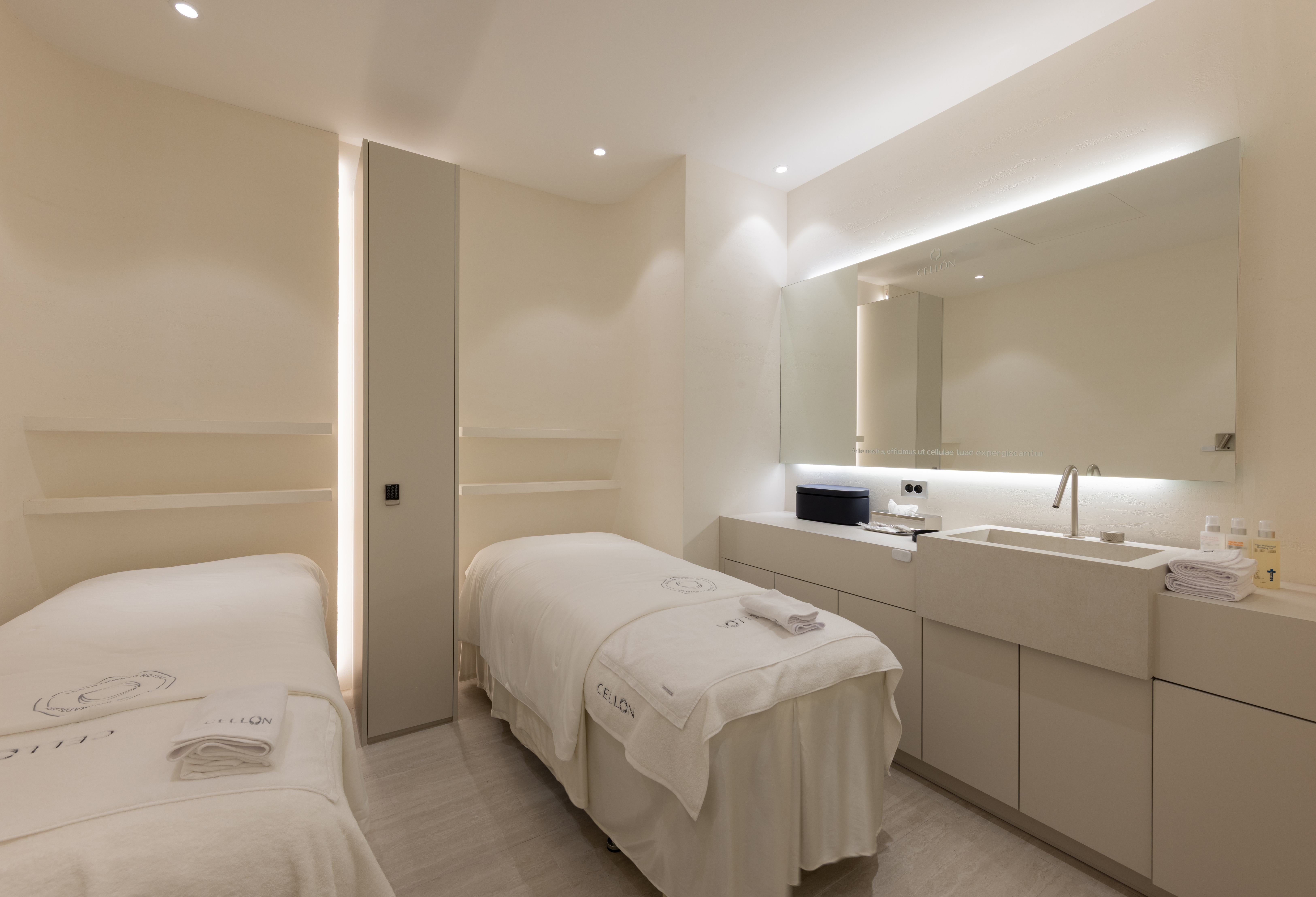 Cellon Clinic consultation space